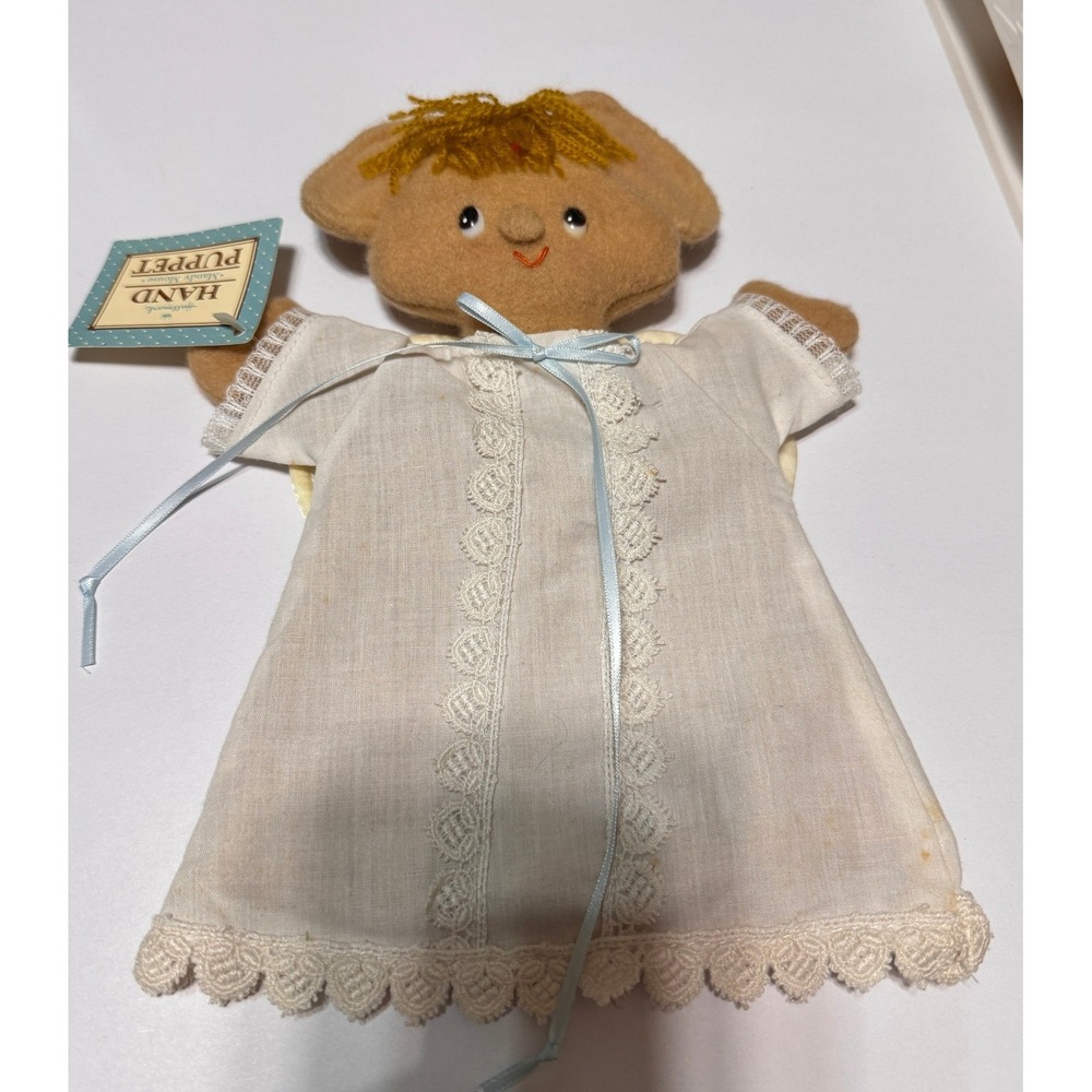Vintage 1982 Hallmark Mandy Mouse Angel Hand Puppet NWT Christmas Brown White
